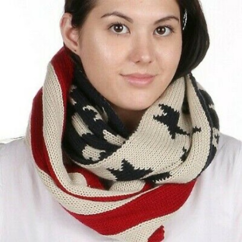 American eagle American flag infinity knit scarf!